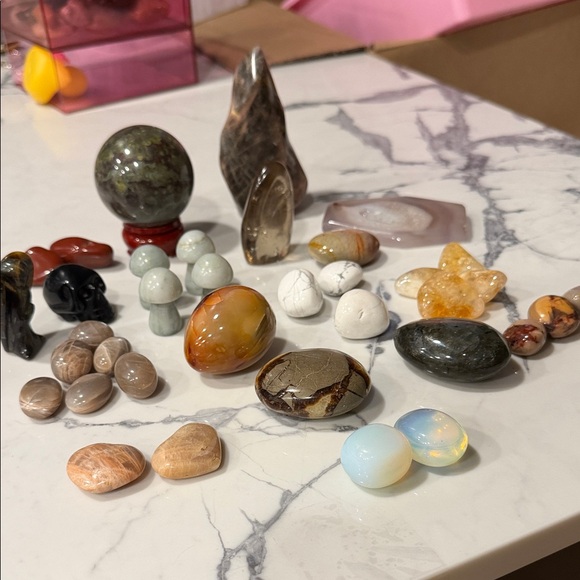 Assorted Crystal and Stone Collection - Picture 1 of 5